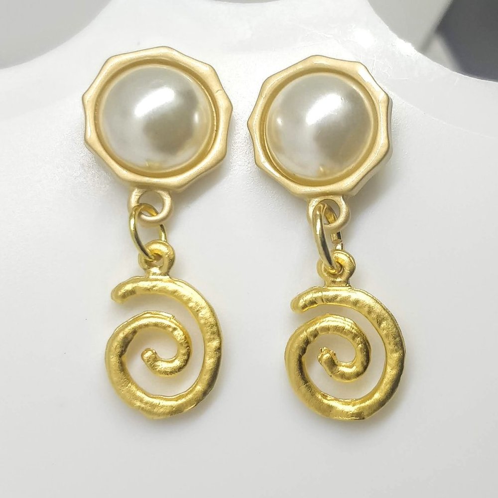 24K Gold Plated Matte Simulated Pearl Earrings